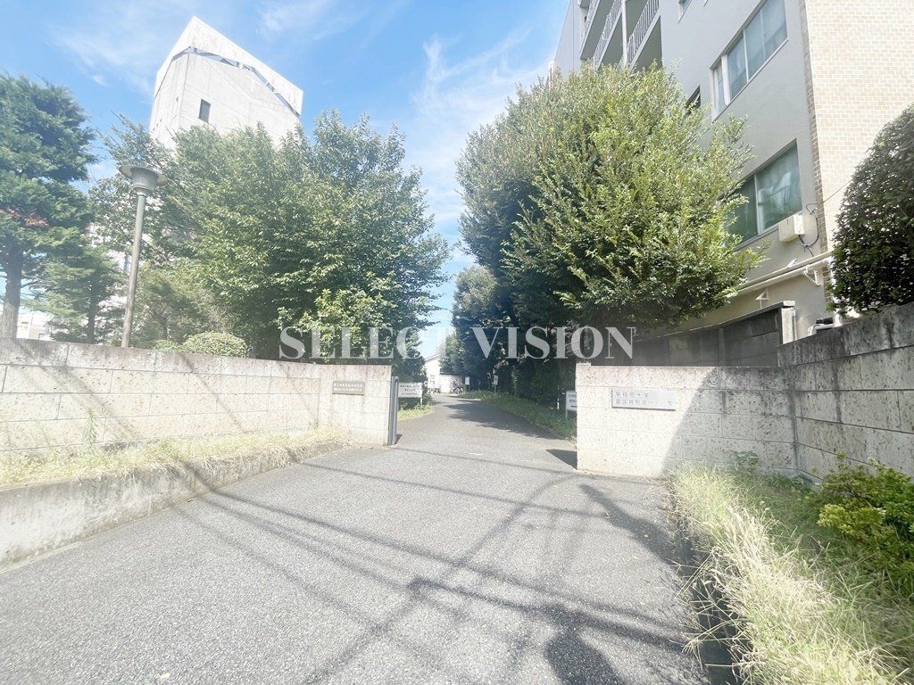 その他　早稲田大学喜久井町キャンパス（その他）まで260m