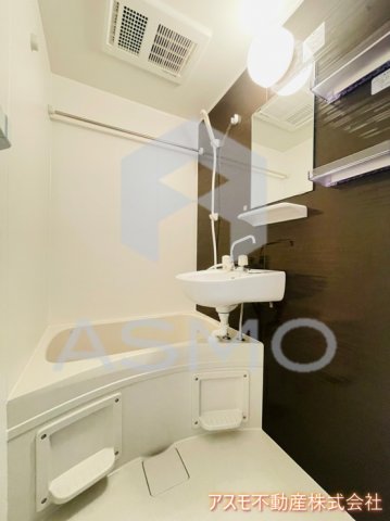 バス・シャワールーム　同マンション別部屋　参考写真