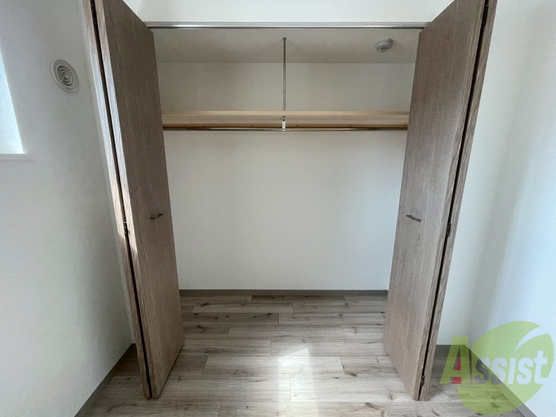 収納　クローゼットがありました。お洋服や荷物はここへ