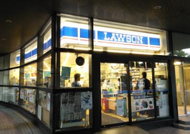 コンビニ　ローソン テクノポートカマタ店（コンビニ）まで450m