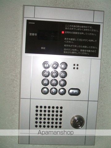 ＪＲ中央線 御茶ノ水駅 徒歩7分 8階建 築27年の外観写真