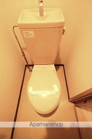 ＪＲ中央線 御茶ノ水駅 徒歩7分 8階建 築27年のトイレ写真