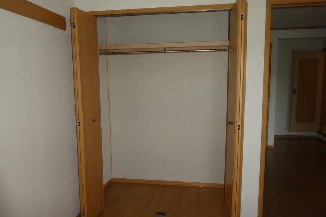 収納　クローゼット