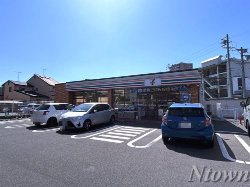 コンビニ　セブンイレブン 名古屋大秋町2丁目店（コンビニ）まで384m