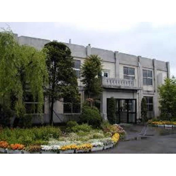 小学校　木更津市立金田小学校（小学校）まで1063m