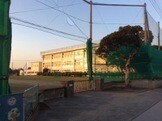 中学校　木更津市立金田中学校（中学校）まで896m