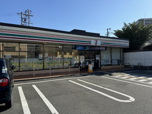 コンビニ　セブンイレブン 大阪今福南1丁目店（コンビニ）まで419m