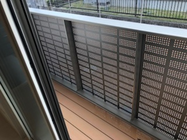 バルコニー　バルコニー