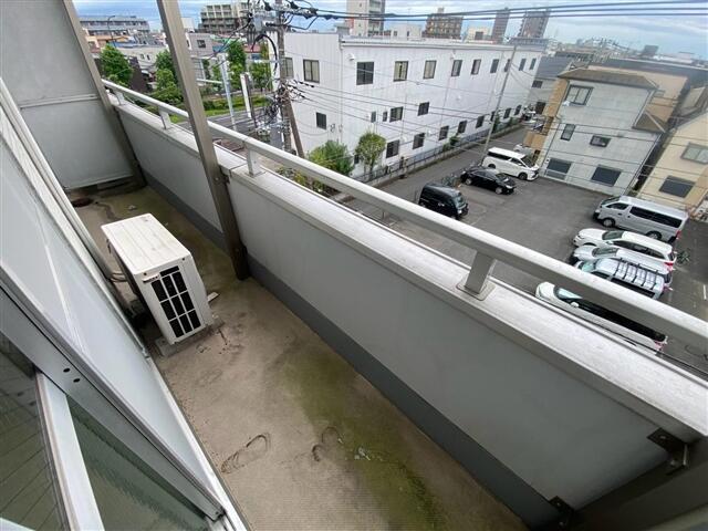 都営新宿線 一之江駅 徒歩9分 4階建 築37年の内装写真