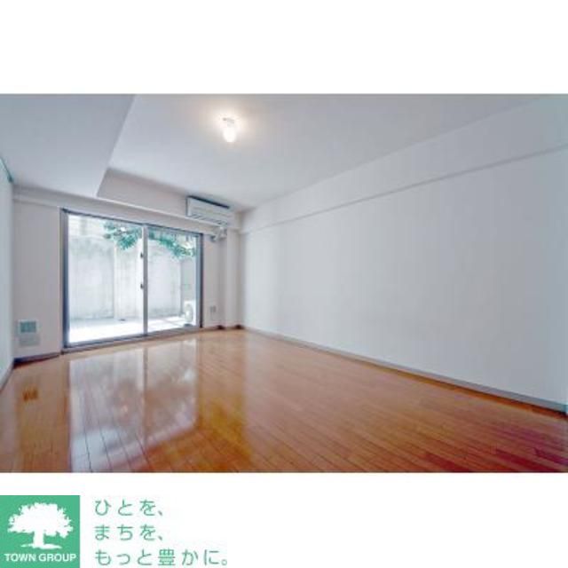 NONA PLACE渋谷神山町の居間写真