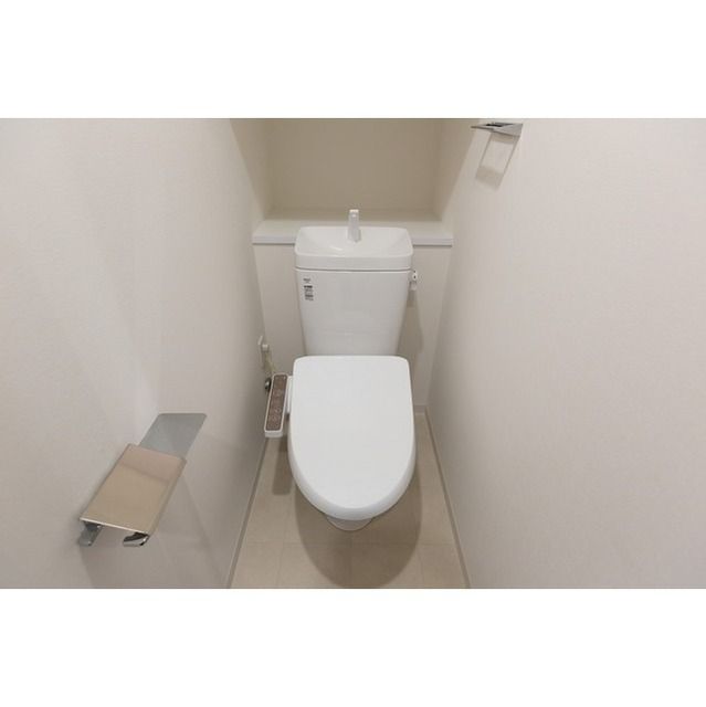 コンフォリア・リヴ西葛西のトイレ写真