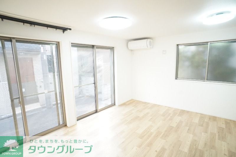 西武池袋線 大泉学園駅 徒歩17分 2階建 築8年の居間写真
