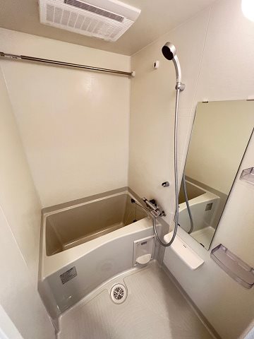 バス・シャワールーム　日々の疲れを癒すお風呂付です