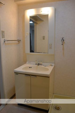 ＪＲ阪和線 東貝塚駅 徒歩7分 7階建 築37年の内装写真