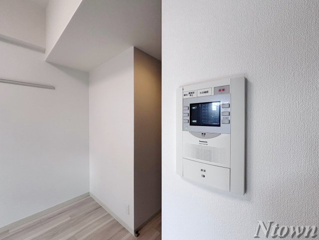 セキュリティ　モニター付きインターホンです