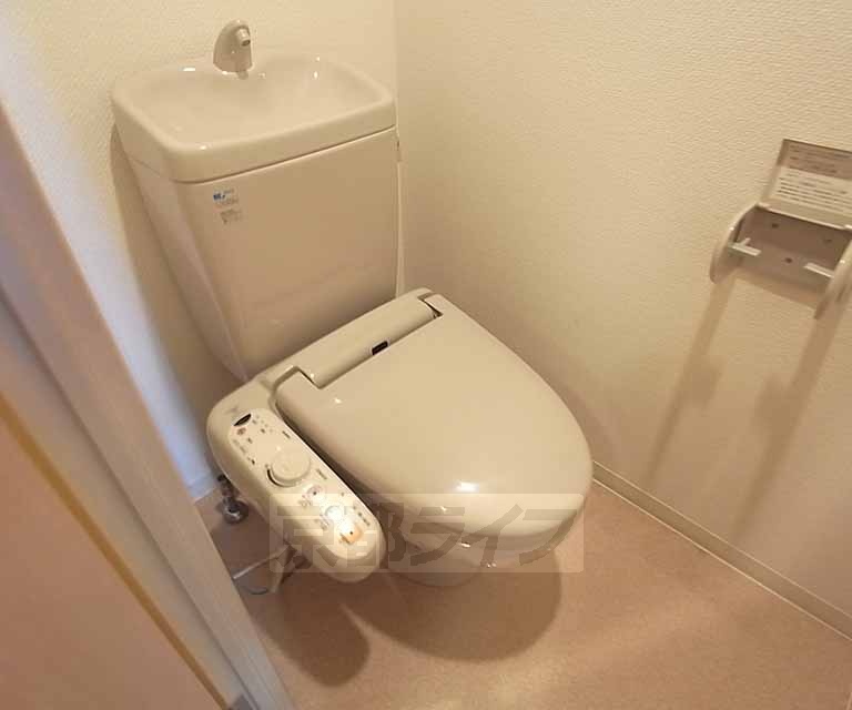 エステムコート京都河原町プレジールのトイレ写真