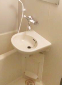 洗面設備　洗面台です。