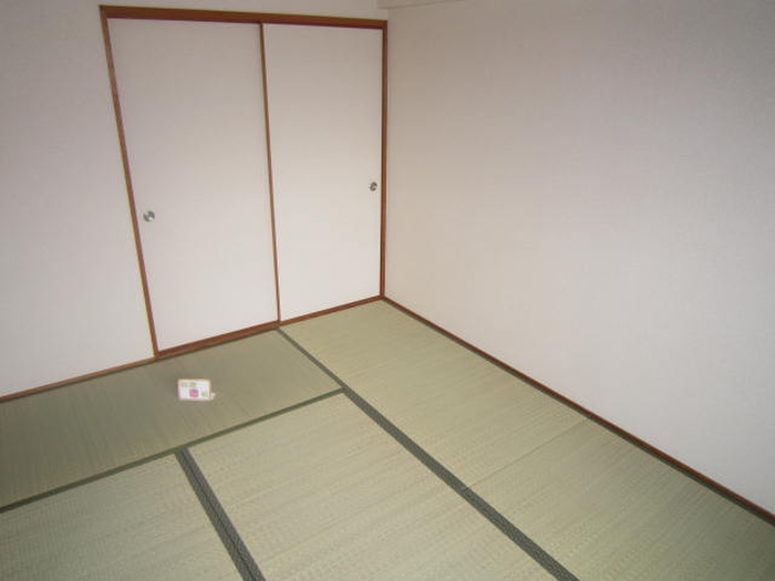 ハ-モニ-ハイツIIの内装写真