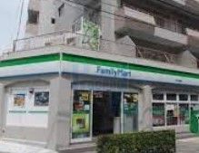 コンビニ　ファミリーマート文京本郷店（コンビニ）まで150m