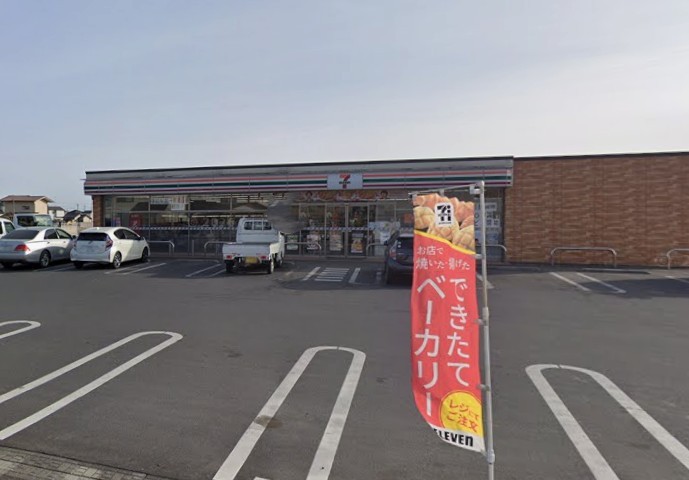 コンビニ　セブンイレブン栃木岩舟静店（コンビニ）まで799m