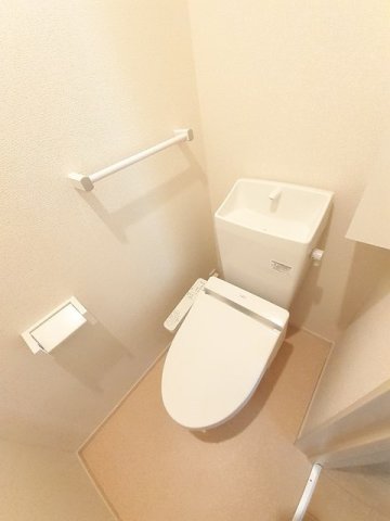 トイレ　シンプルで使いやすいトイレです
