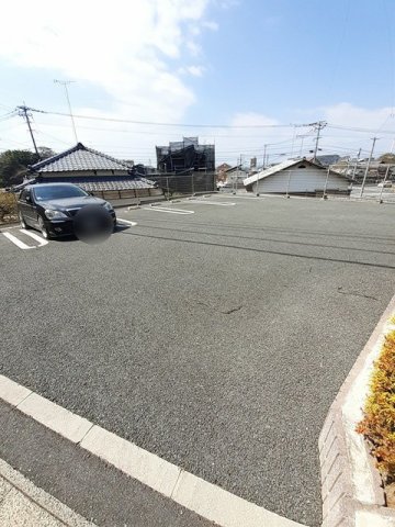 駐車場　駐車場があります