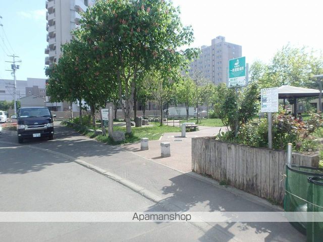 公園　公園（公園）まで15m