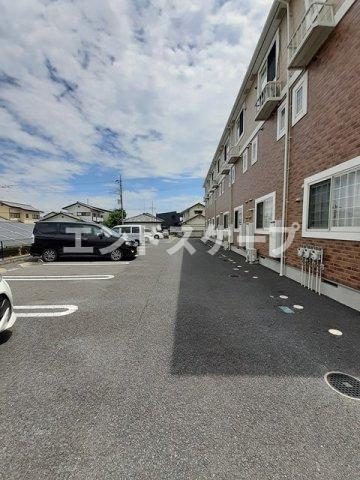 駐車場　高崎、前橋のお部屋探しはエンドスケープまで！お客様の理想お聞