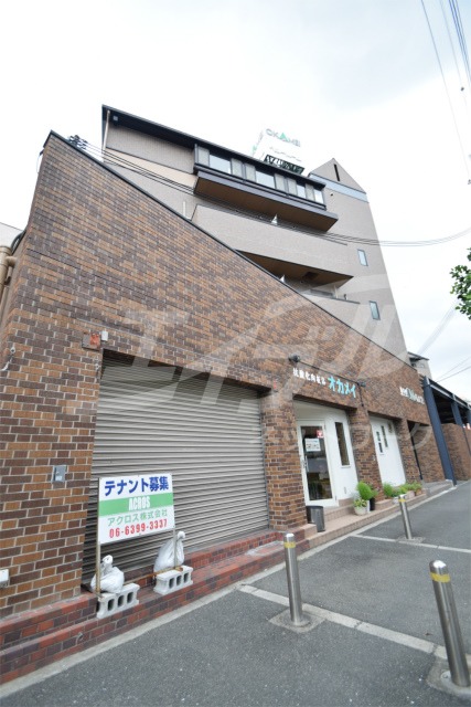 東千里OMパレス2の外観写真