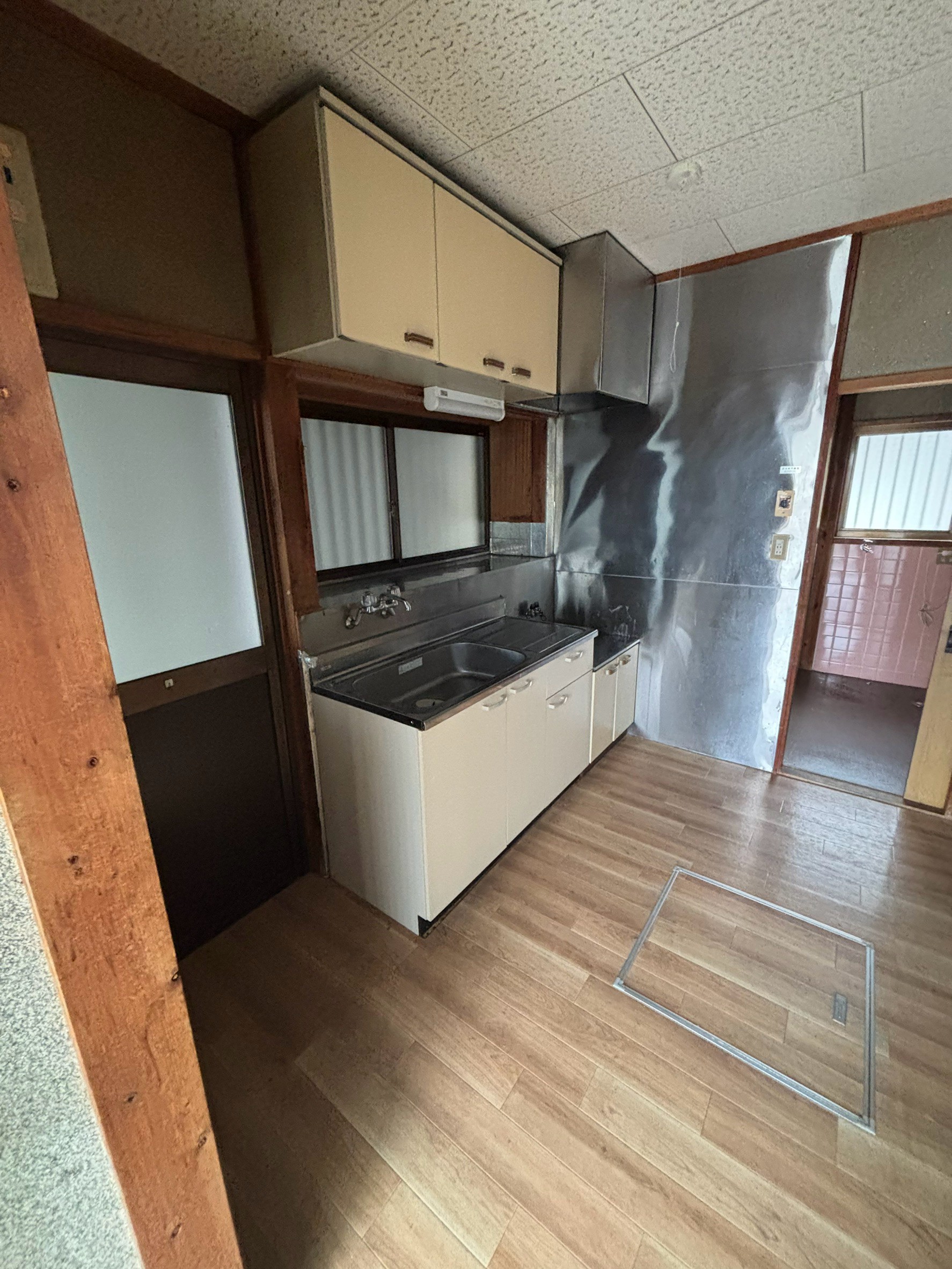 本野町北貝津貸家17のキッチン写真