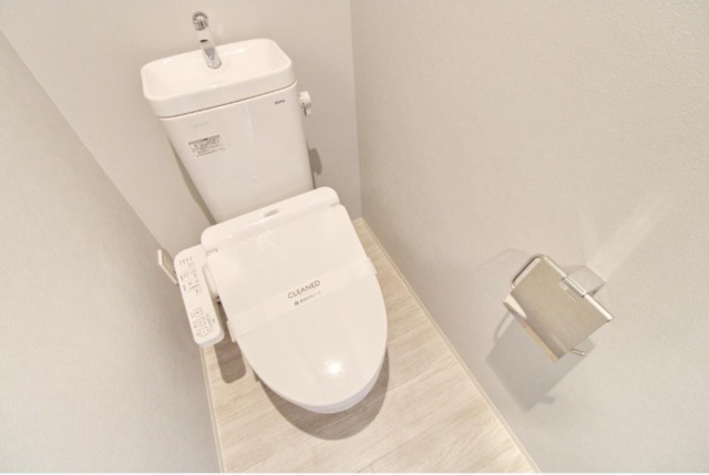 コンポジット元住吉のトイレ写真
