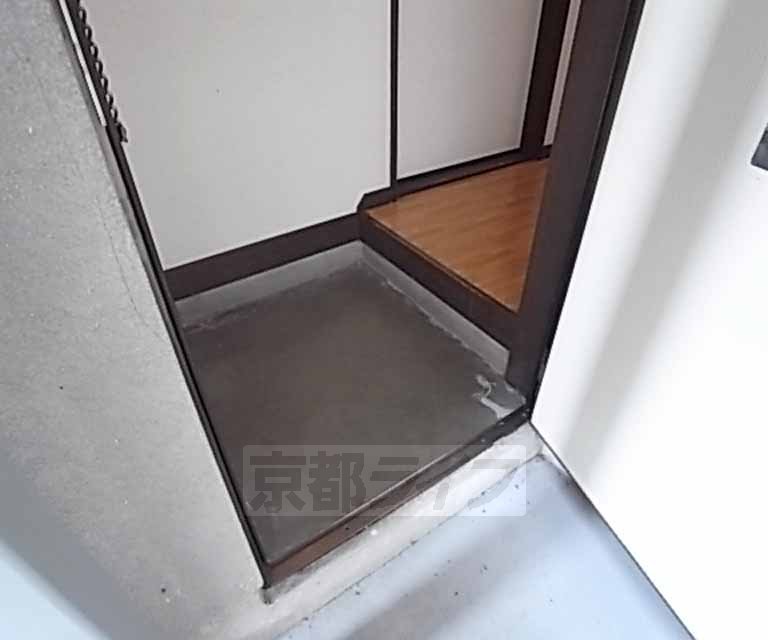 玄関　・お問い合わせは京都ライフまで・