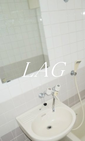 洗面設備　洗面台です。