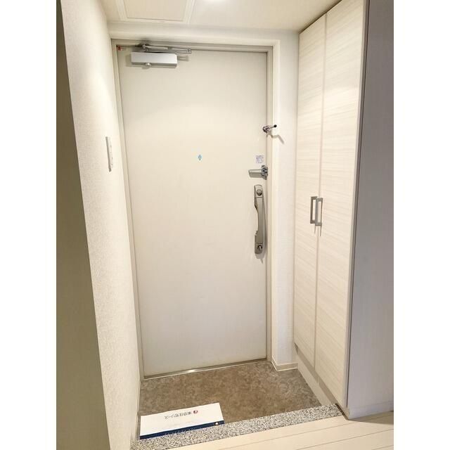 玄関　（別タイプ参考写真）W723　荒川区東日暮里6