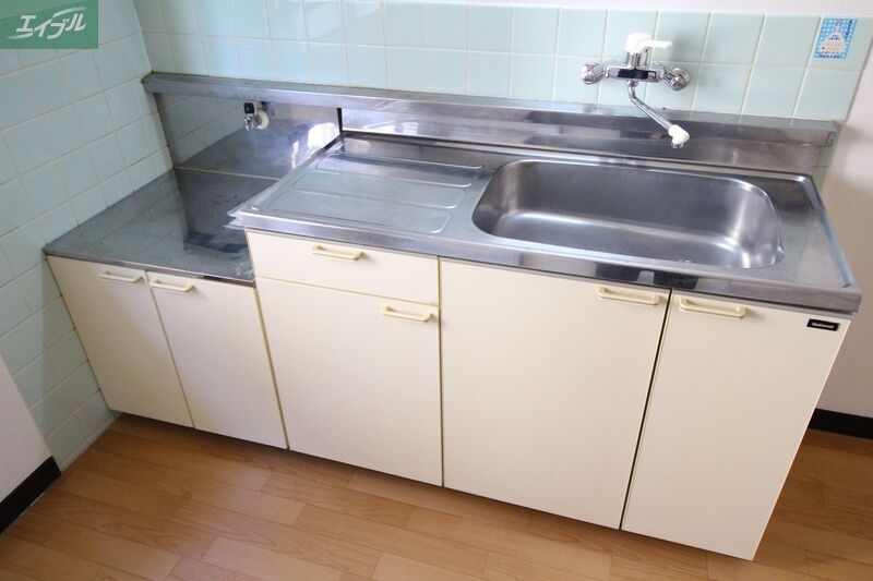 キッチン　同タイプのお部屋の写真です