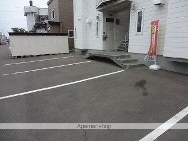 アラヤホワイトシャルムの外観写真