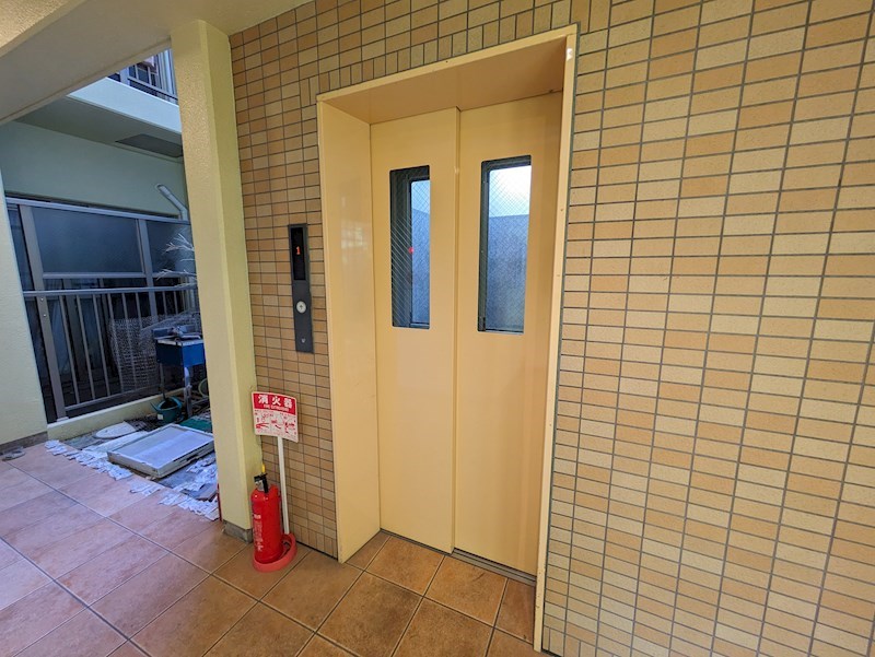 ラ ヴィータの外観写真