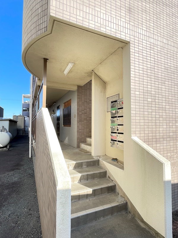 フローラ立野の外観写真