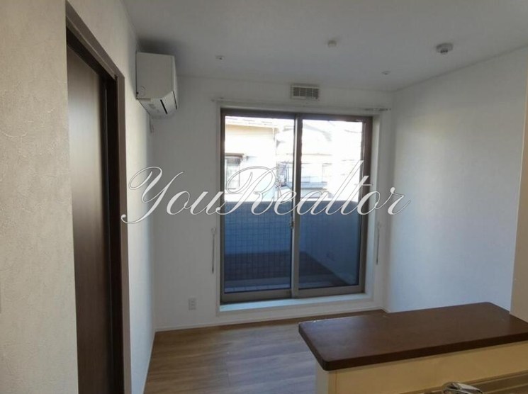 ＪＲ横須賀線 西大井駅 徒歩5分 3階建 築6年の居間写真