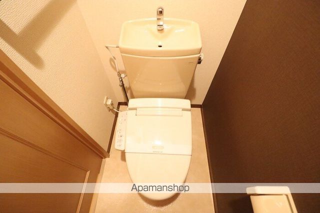 東武野田線 運河駅 徒歩11分 3階建 築30年のトイレ写真
