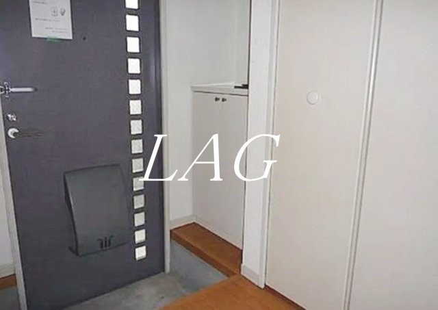 玄関　玄関です。