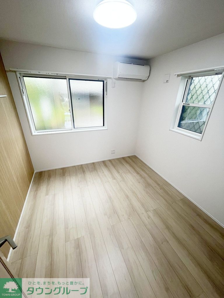 S-harbor Lagoon下永谷5丁目の居間写真