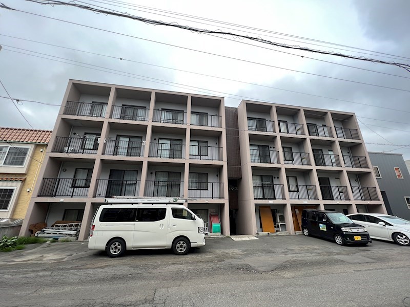 地下鉄南北線 麻生駅 徒歩9分 築35年