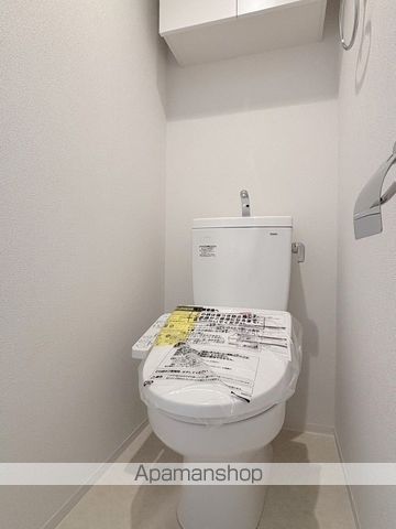 地下鉄四つ橋線 なんば駅 徒歩15分 13階建 築1年のトイレ写真