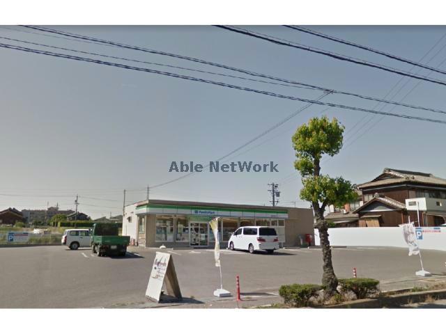 コンビニ　ファミリーマート碧南三度山店（コンビニ）まで932m