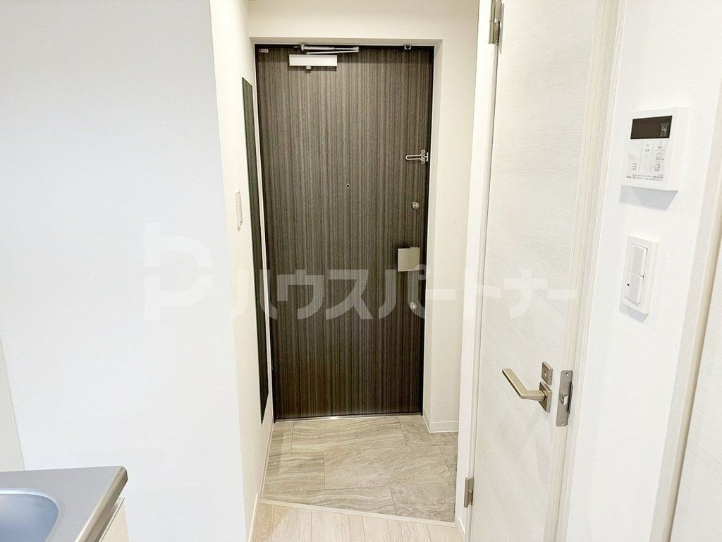 Alivis東瑞江の玄関写真