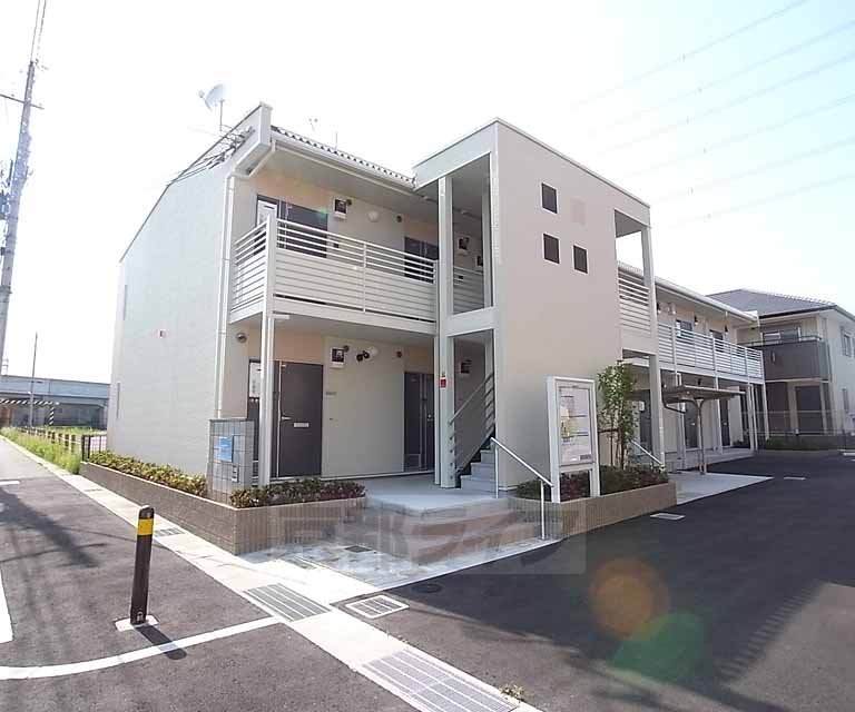 近鉄京都線 三山木駅 徒歩4分 築13年