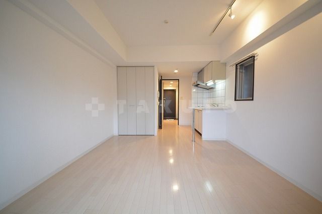 アーバンフラッツ上町の居間写真