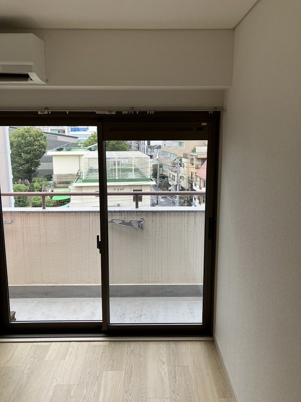シャンボール小石川の居間写真