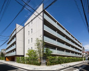 建物外観　鉄筋コンクリート造のマンション。